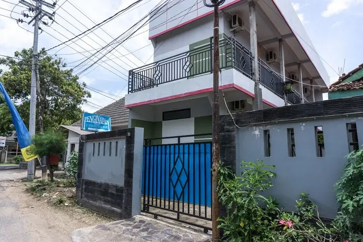 Пакитан: RedDoorz @ WR Supratman Pacitan