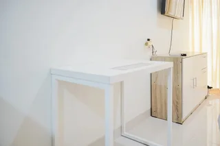 Тангеранг: Cozy Room Studio Springwood Tangerang Apartment