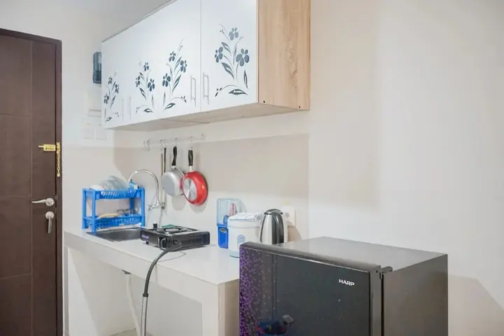 Тангеранг: Cozy Room Studio Springwood Tangerang Apartment