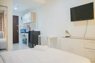 Тангеранг: Cozy Room Studio Springwood Tangerang Apartment