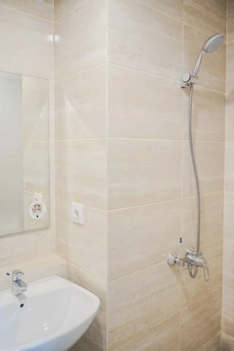 Тангеранг: Cozy Room Studio Springwood Tangerang Apartment