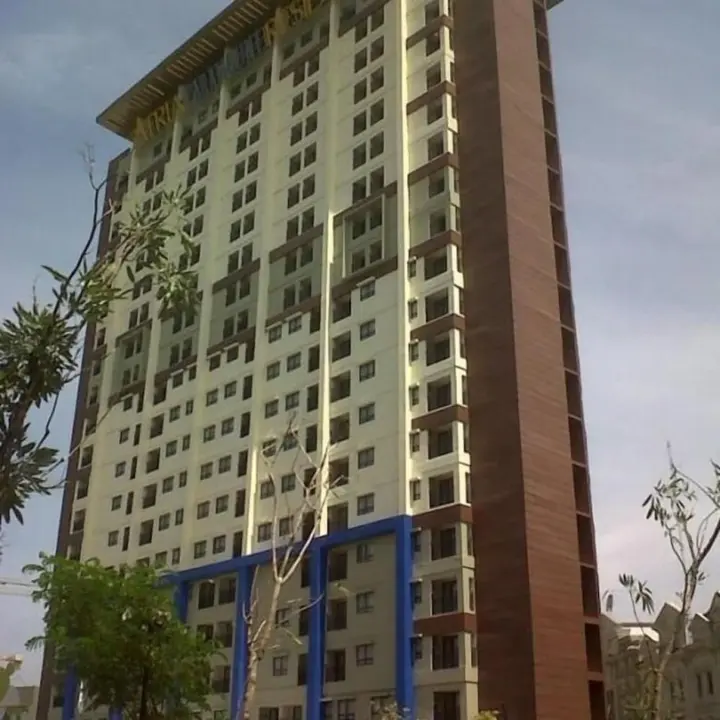 Legok: Minimalist Studio Apartment at Atria Residences with Pool View
