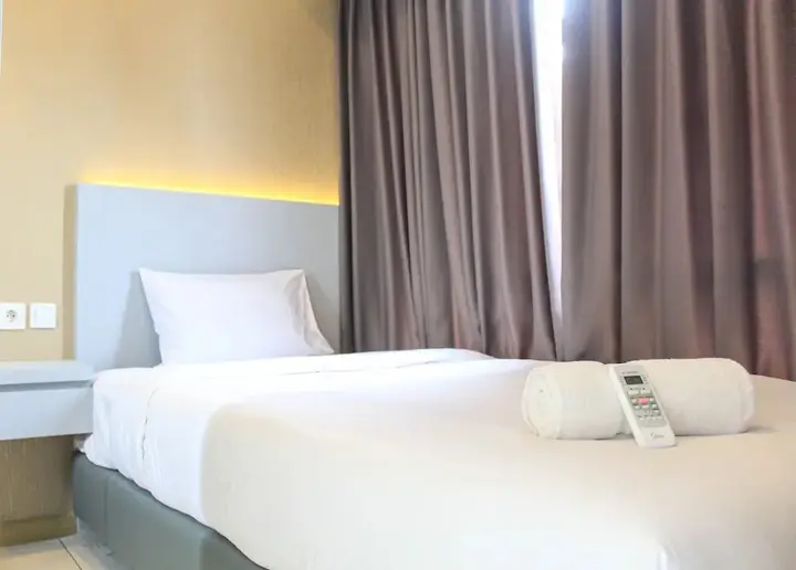 Legok: New Furnished with City View 2BR Apartment M-Town Residence