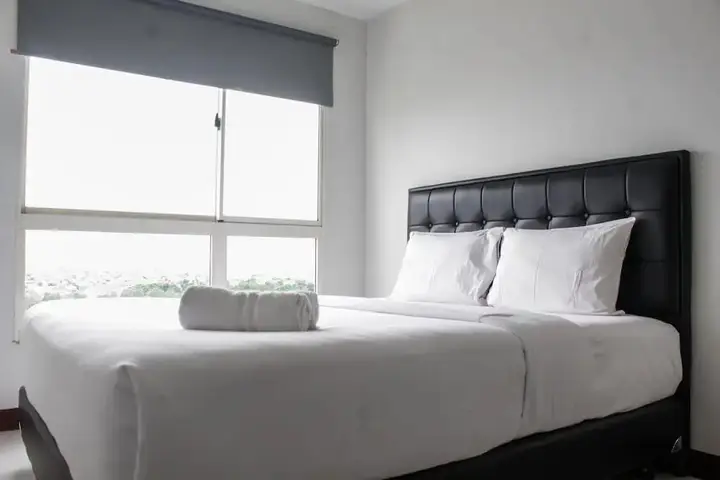 Minimalist and Comfy 1BR Apartment Scientia Residence — фото 1