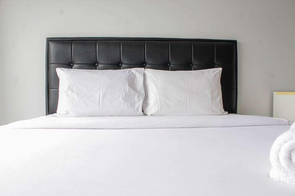 Legok: Minimalist and Comfy 1BR Apartment Scientia Residence
