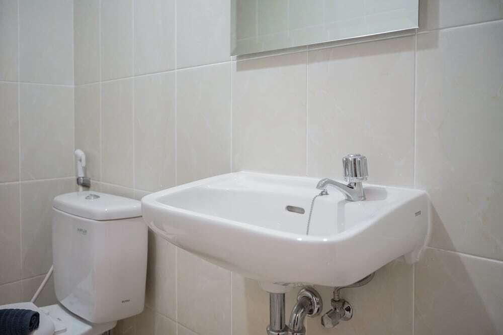 Legok: Comfy 2Br M-Town Residence Gading Serpong Apartment