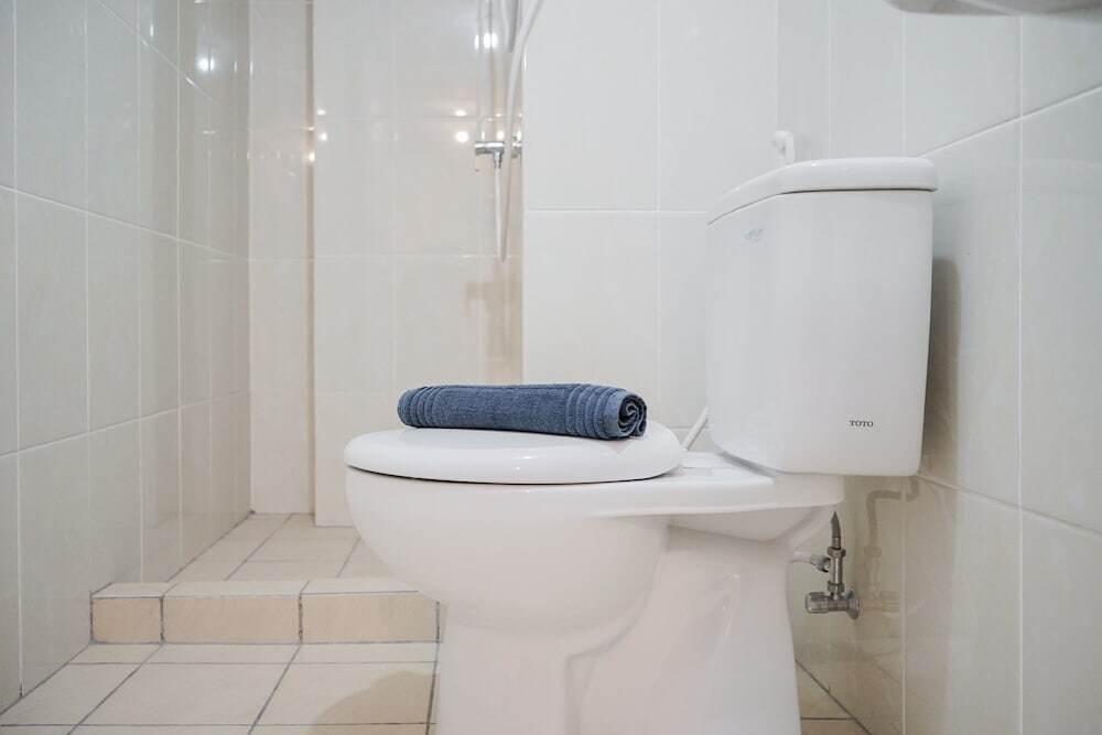 Legok: Comfy 2Br M-Town Residence Gading Serpong Apartment