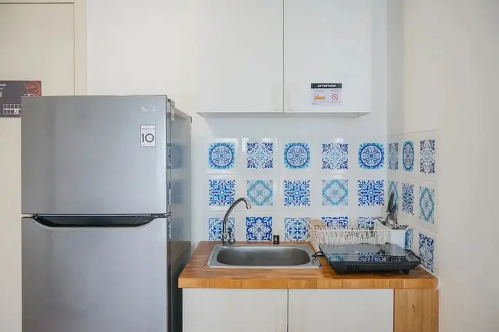 Legok: Spacious and Elegant 2BR M-Town Serpong Apartment