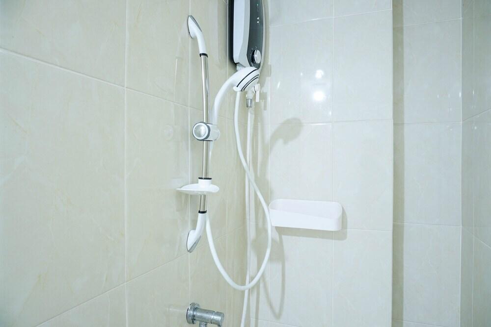 Legok: Highest Value 2BR Apartment at M-Town Residence