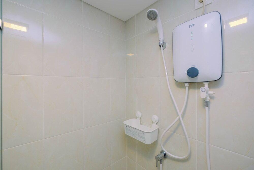 Legok: Relax 3BR Apartment at M-Town Residence