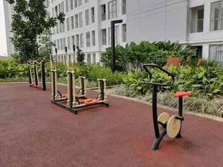 Legok: Relax 3BR Apartment at M-Town Residence