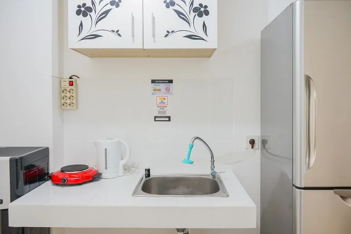 Legok: New Furnished with Cozy Stay Studio @ M-Town Residence Apartment