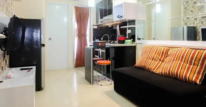 Джакарта: Modern 2BR with City View at Bassura Apartment
