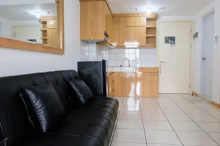 Legok: Comfortable 2BR Apartment at M-Town Residence