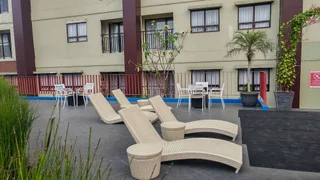 Legok: Best Price Studio Apartment at Atria Residence near Mall