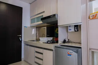 Legok: Best Price Studio Apartment at Atria Residence near Mall