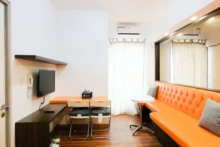 Fully Furnished 2BR Apartment at M-Town Residence — фото 5
