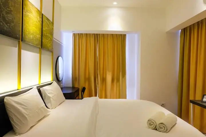 Elegant 2BR Apartment at M-Town Signature near Shopping Mall — фото 2