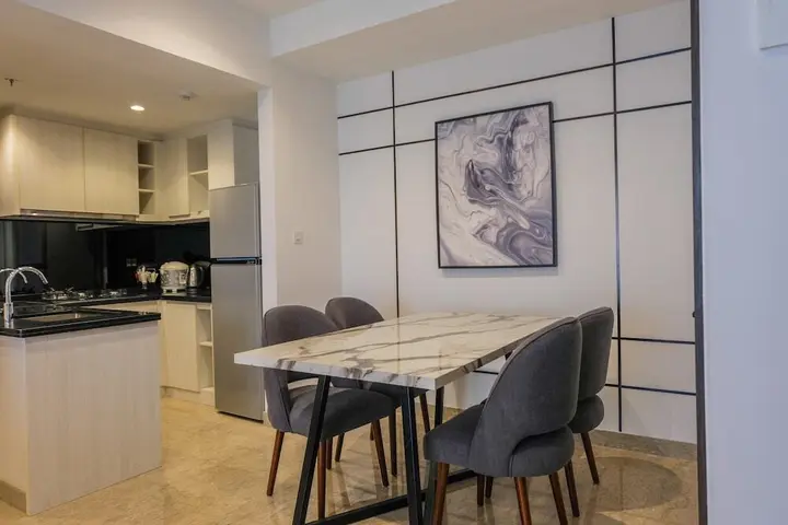 Legok: Brand New 2BR The Branz Apartment