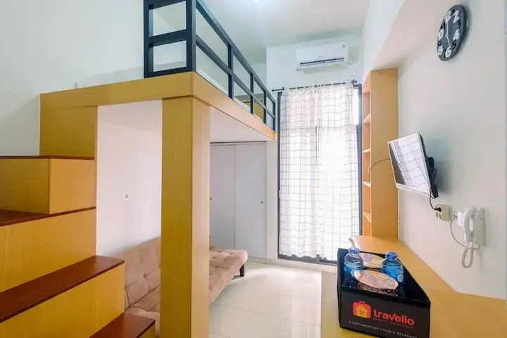 Депок: Minimalist and Comfortable Studio Dave Apartment