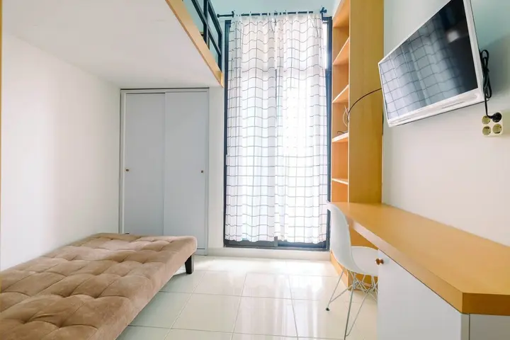 Депок: Minimalist and Comfortable Studio Dave Apartment