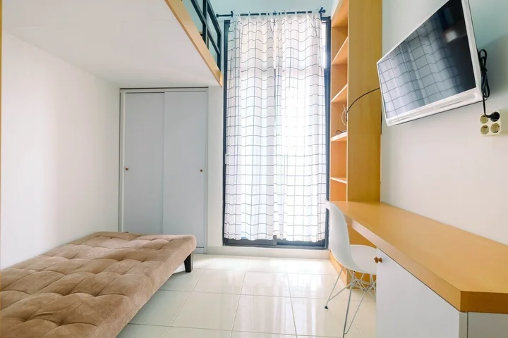 Депок: Minimalist and Comfortable Studio Dave Apartment