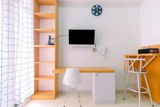 Депок: Minimalist and Comfortable Studio Dave Apartment