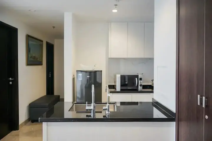 Legok: Lavish and Pleasant 2BR Apartment at The Branz BSD