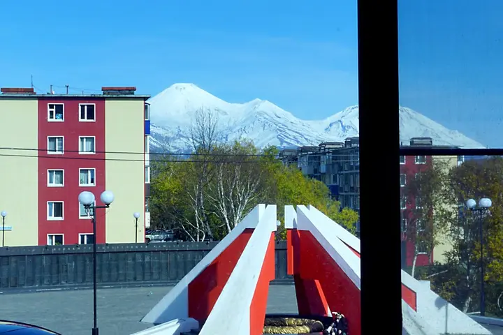 Петропавловск-Камчатский: Двухкомнатные апартаменты WELCOME HOME Aparts & Tours 12-33