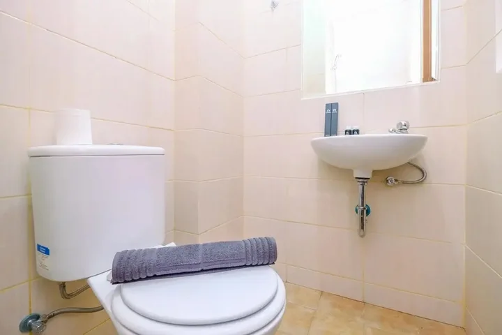 Депок: Relaxing and Simple Studio at Dave Apartment