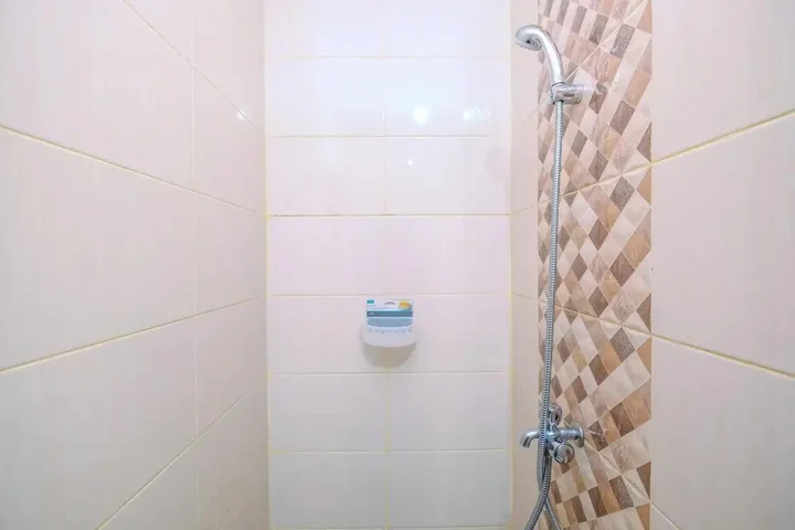 Депок: Relaxing and Simple Studio at Dave Apartment
