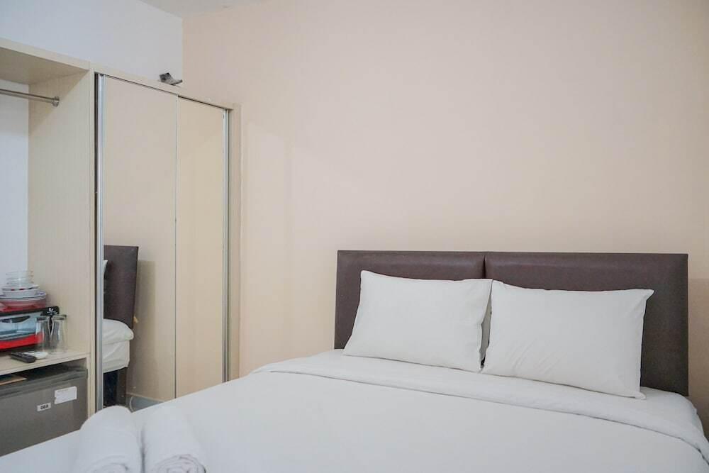 Тангеранг: Comfy and Stylish Studio Apartment at Aeropolis Residence 2