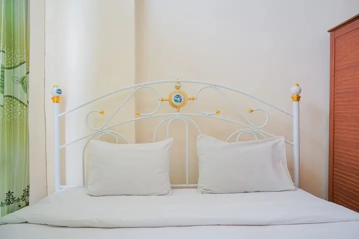 Тангеранг: Homey and Simple 2BR at The Medina Apartment