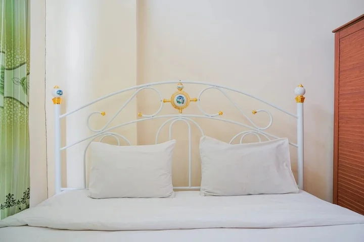 Тангеранг: Homey and Simple 2BR at The Medina Apartment