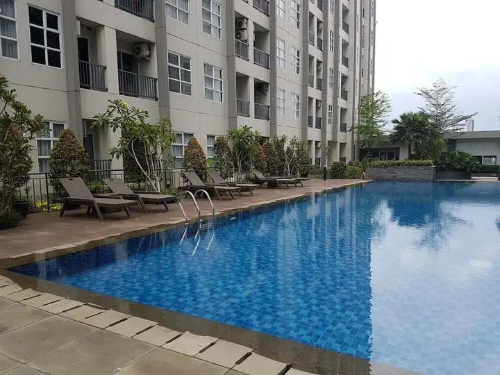 Legok: Simply Furnished and Cozy Living Studio @ Saveria Apartment