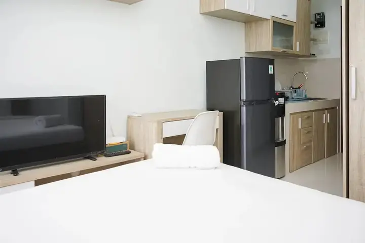 Тангеранг: Chic and Cozy Springwood Residence Studio Apartment