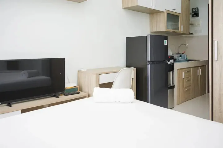 Тангеранг: Chic and Cozy Springwood Residence Studio Apartment