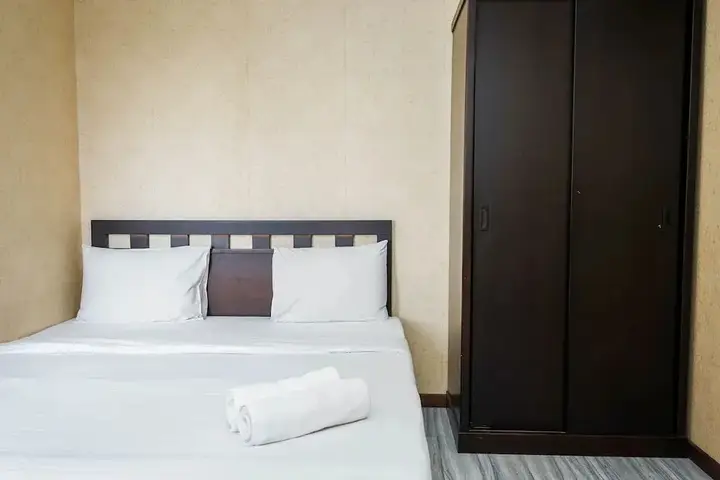 Fully Furnished 2BR Great Western Apartment near Shopping Mall — фото 1