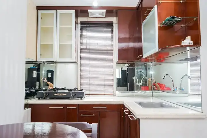 Fully Furnished 2BR Great Western Apartment near Shopping Mall — фото 6