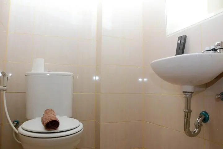 Депок: Comfortable Studio at Dave Apartment