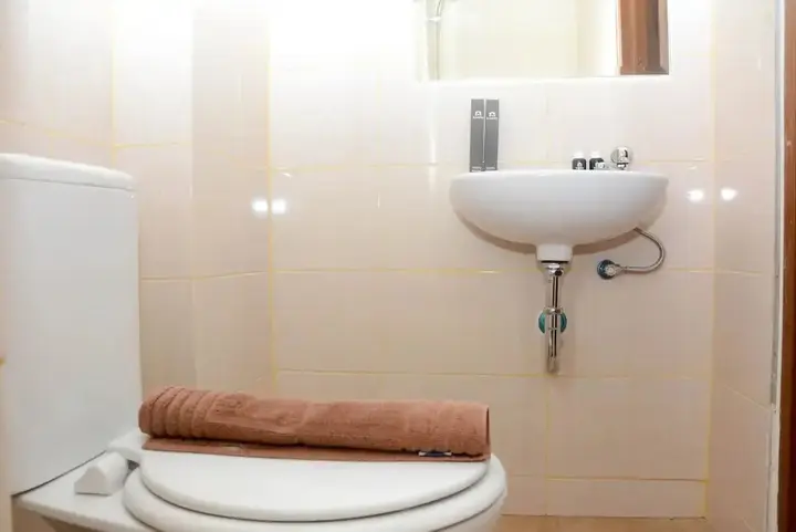 Депок: Comfortable Studio at Dave Apartment