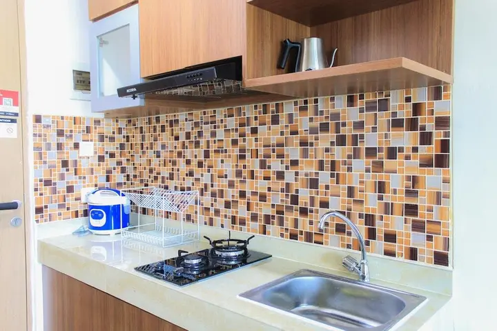 Legok: Comfy Stay Studio Apartment At B Residence