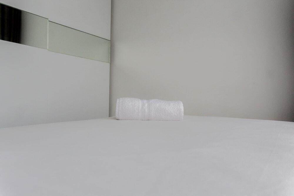 Legok: Modern And Comfort 2Br Apartment At M-Town Residence