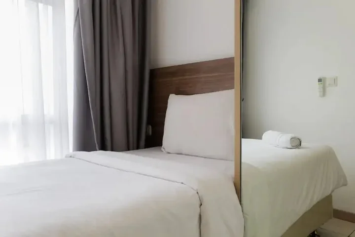 Legok: Modern and Clean 2BR Apartment at M-Town Residence