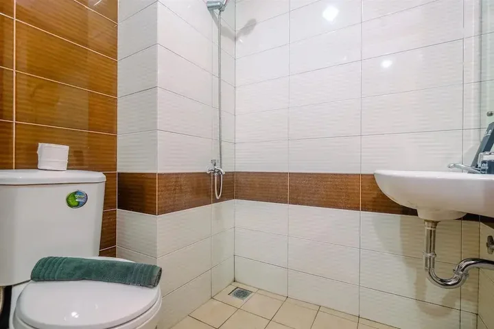 Депок: Comfy and Simply Studio Apartment at Margonda Residences 3