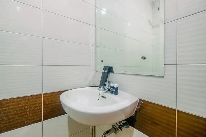Депок: Comfy and Simply Studio Apartment at Margonda Residences 3