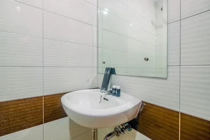 Депок: Comfy and Simply Studio Apartment at Margonda Residences 3