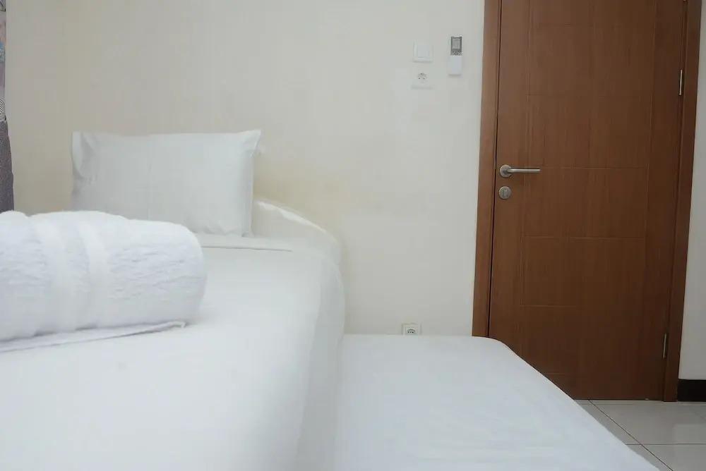 Comfort 2BR at Cinere Resort Apartment — фото 3