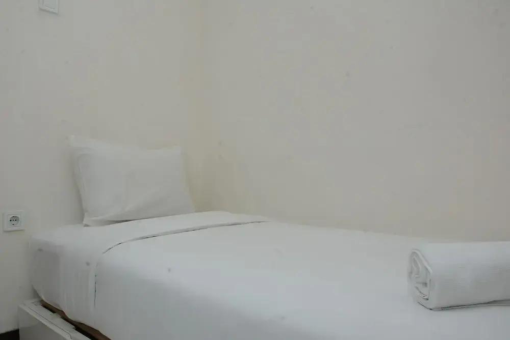 Comfort 2BR at Cinere Resort Apartment — фото 4