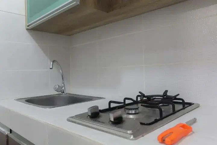 Legok: Cozy Living 1BR Apartment at Scientia Residences